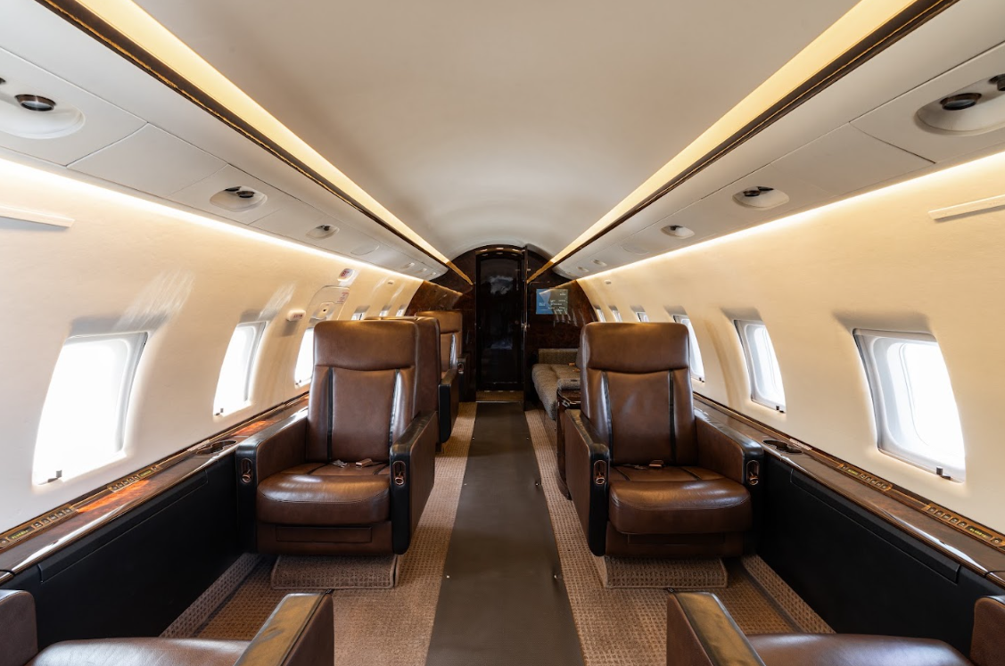 Bombardier CL 604  S/N 5598 for sale | gallery image: /hal/userfiles/images/listing-images/48889/Screenshot 2026-07-17 141743.png